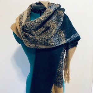 H&M Scarf Large Oversized Multicolored